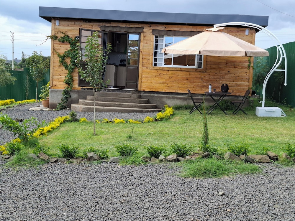 Lux Suites Wild Wood Cottages Naivasha