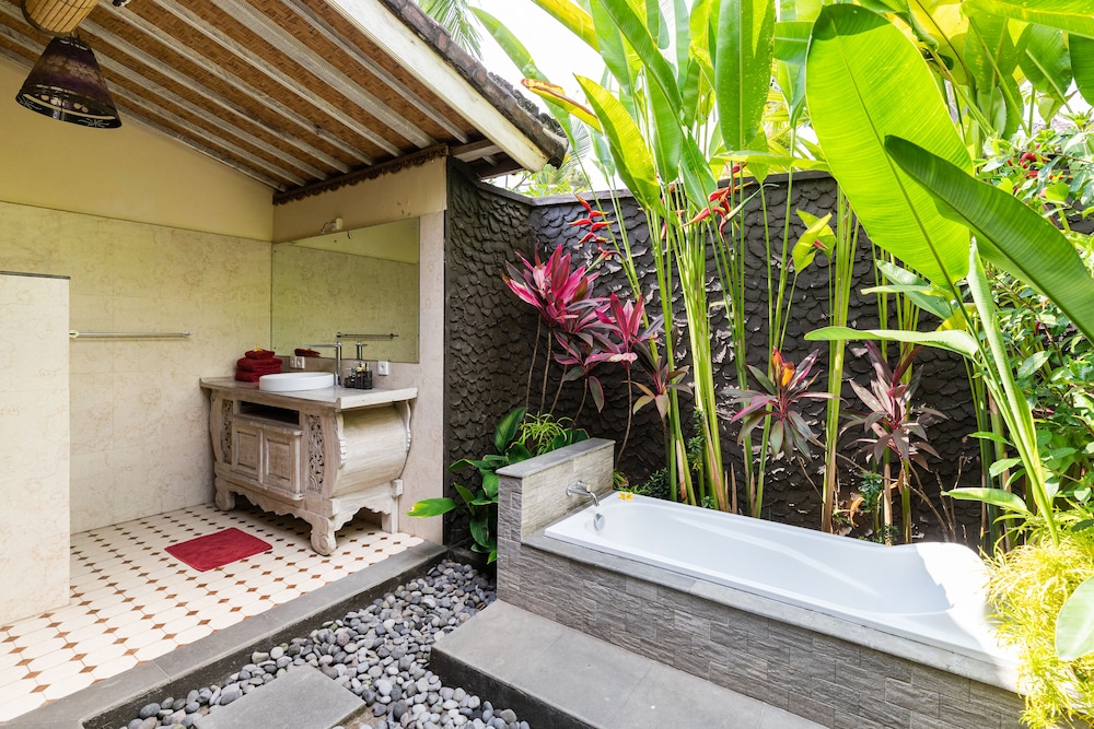 Devi's Place