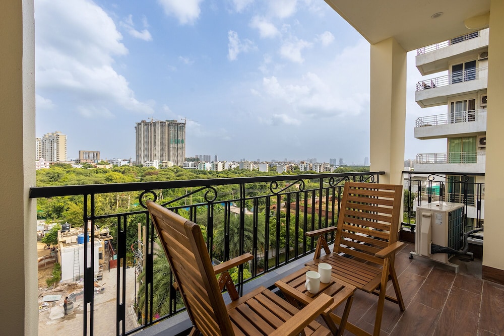 FabHotel Exotica Avenue Apartments