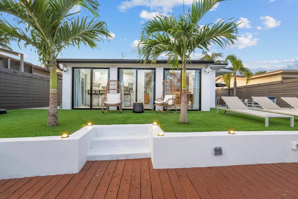 Waterfront Duplex Tropical Oasis
