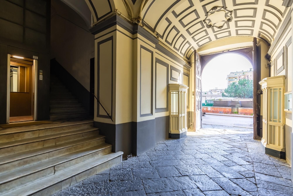 Vittorio Emanuele Modern Apartment I by Wonderful Italy