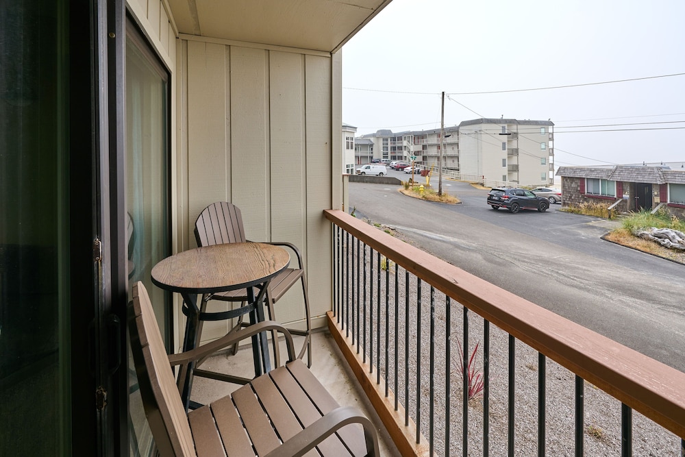 Lincoln City Vacations - Surftides Plaza Rentals - Property Image 211