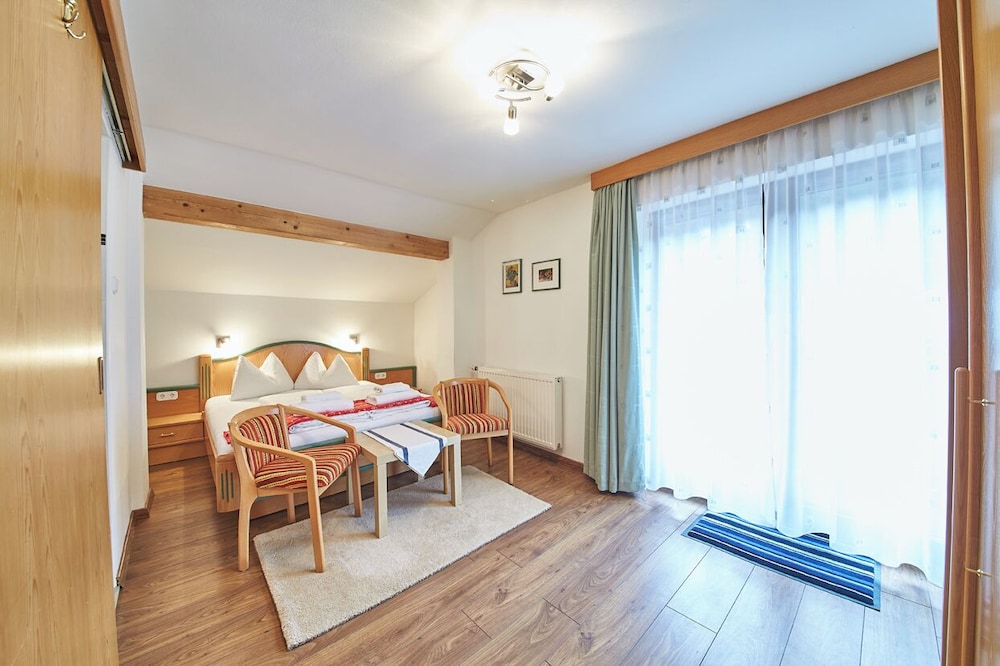 Holiday Home Viehhofen view 3
