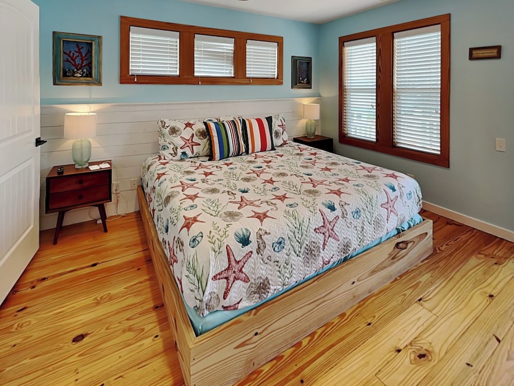 Beach-Inn by Silver Sands Vacation Rentals