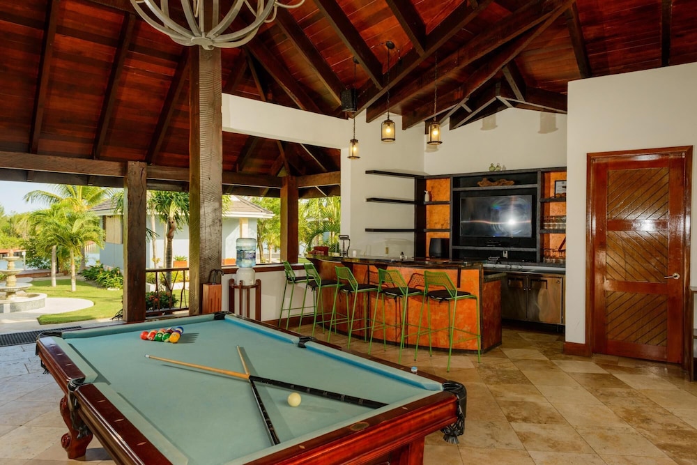 Entire Private Island For An Epic Group Vacation