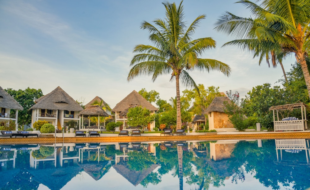 Filao Beach Resort by Sansi