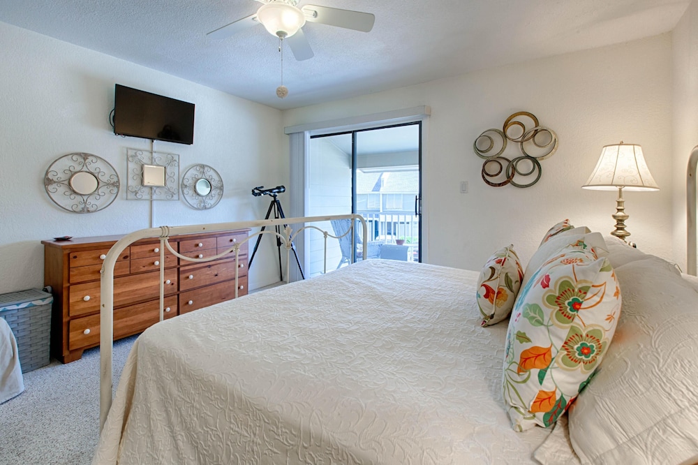 Bayou Village 611 view 2
