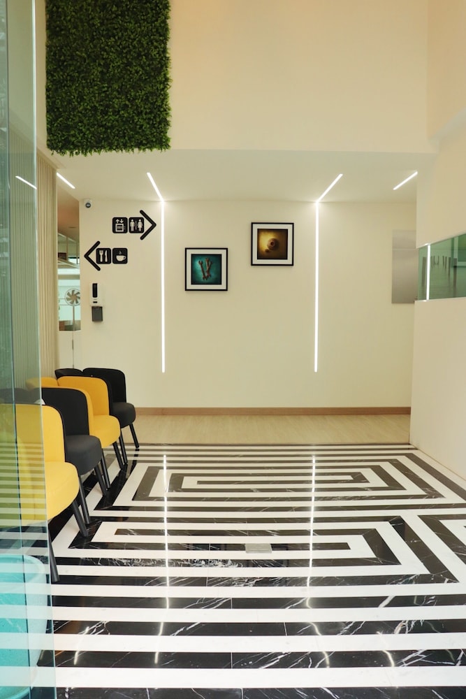 ResT Bangkok Poshtel