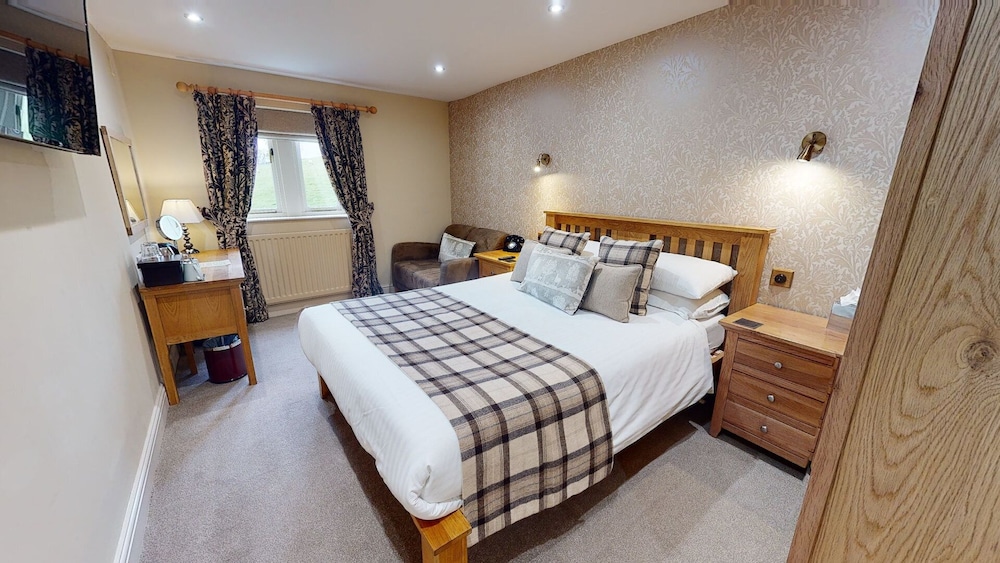 Stone House Hotel