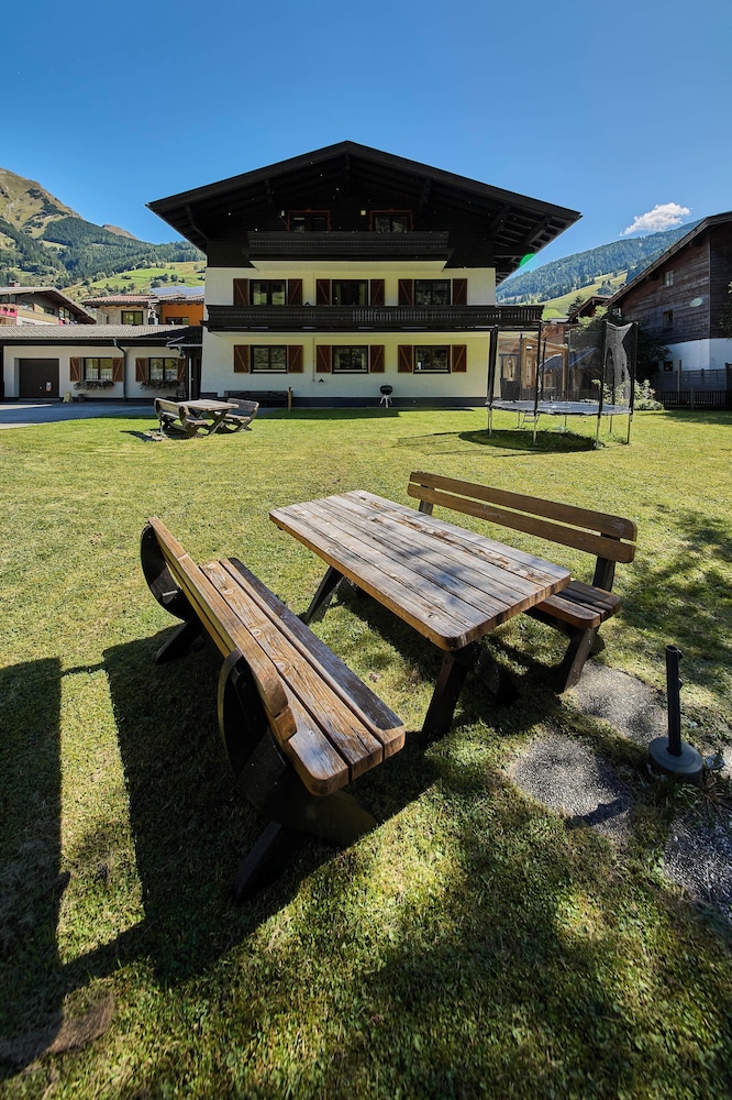 Apartments Enzian