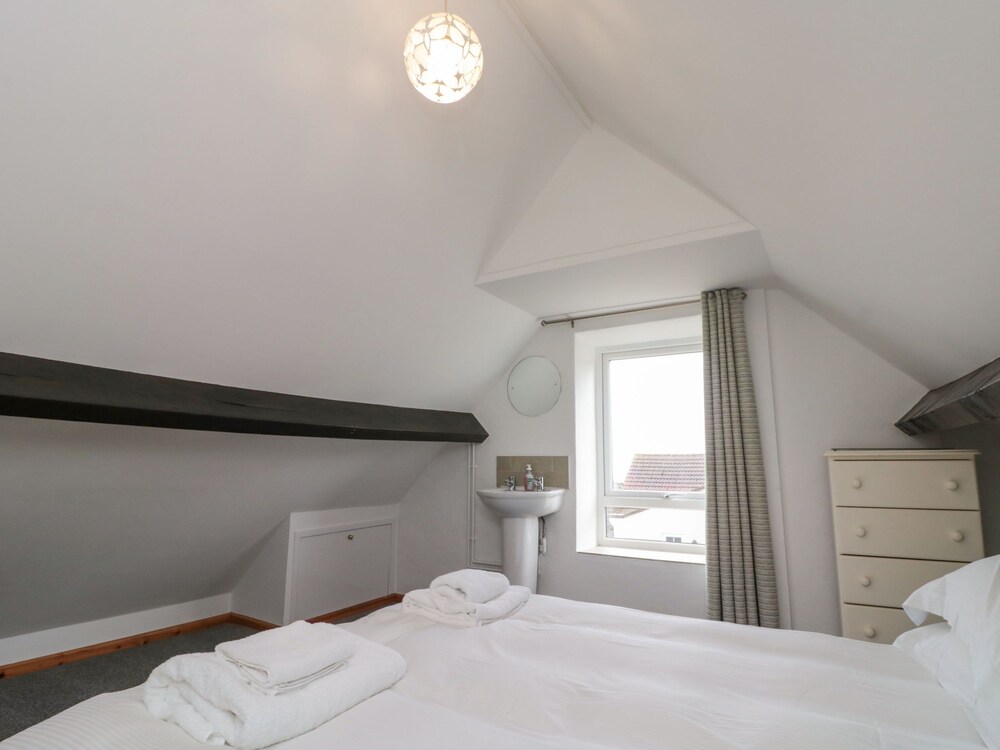 Stable Cottage view 4