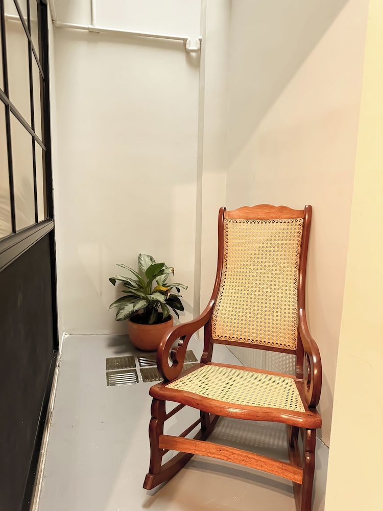 Alojamiento pet-friendly en Medellín, sector Laureles
