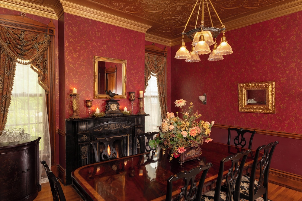The Historic Webster House