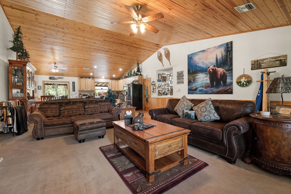 Sugarbear Cabin