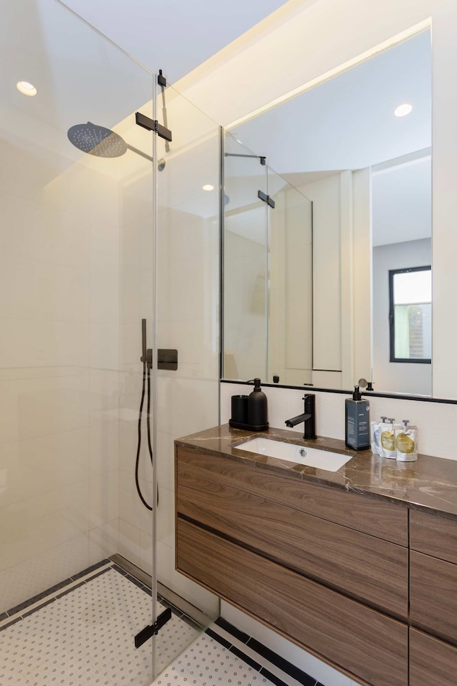 Liiiving in Porto - Pool Paradise Apartment B