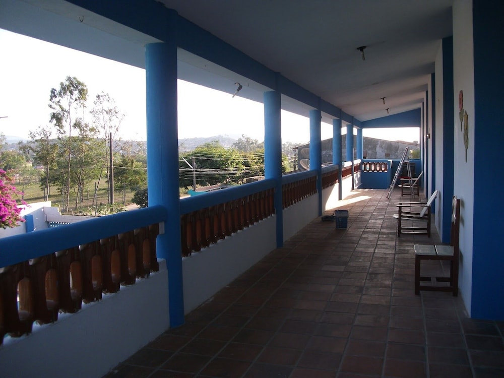 Photo 6