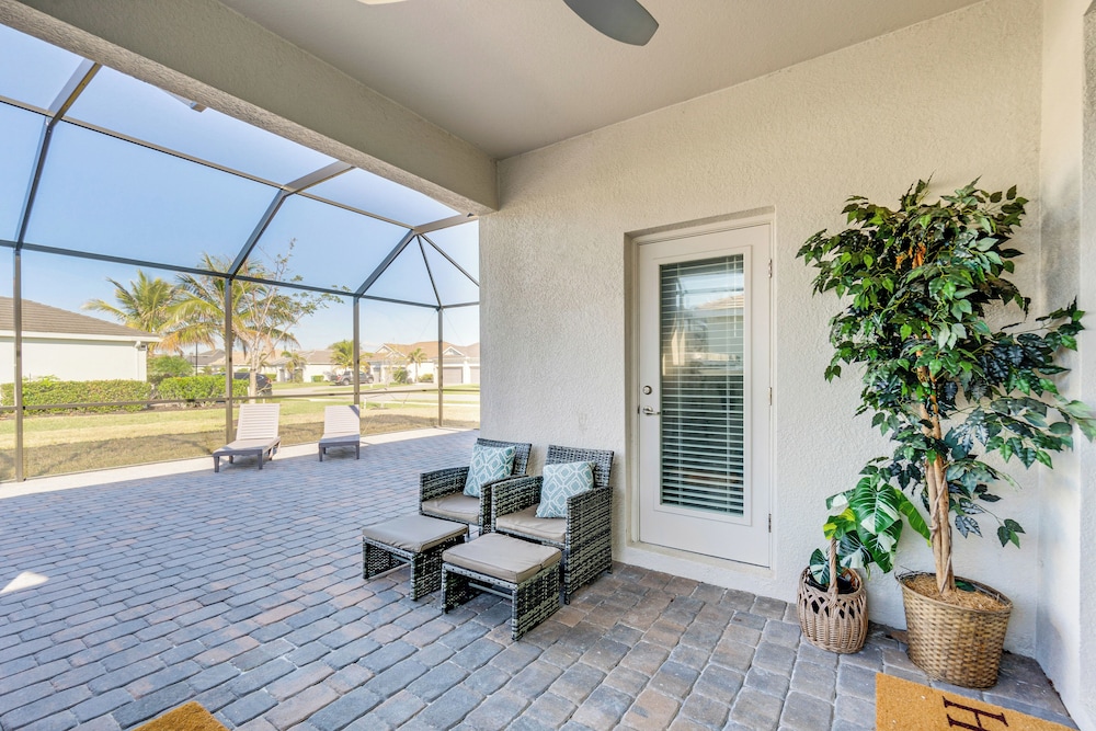 Coastal Home w/ Swim Spa & Lanai in Port Charlotte