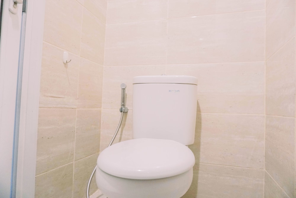 Homey and Cozy Studio at Springwood Residence Tangerang Apartment