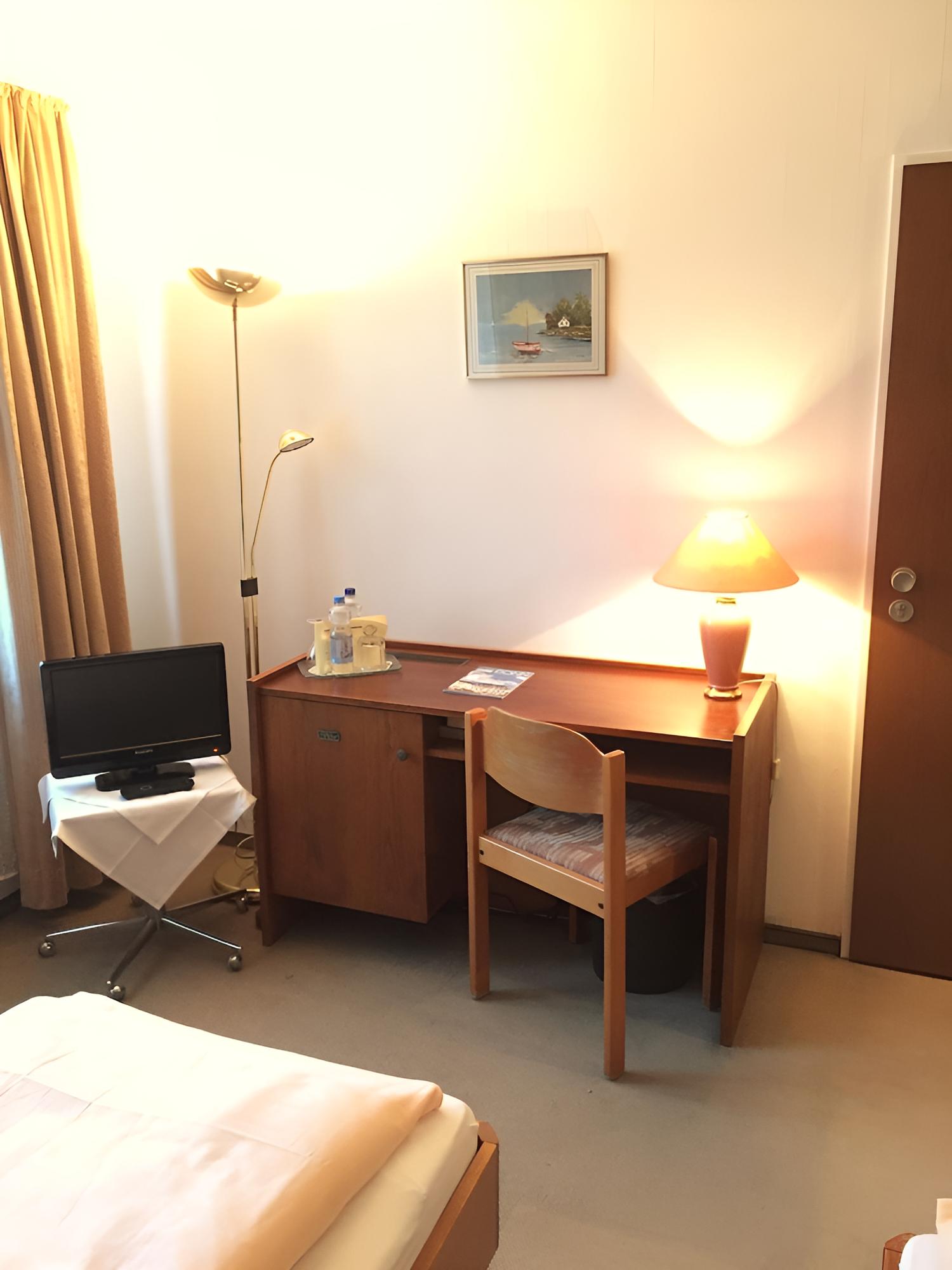 Hotel Ambassador