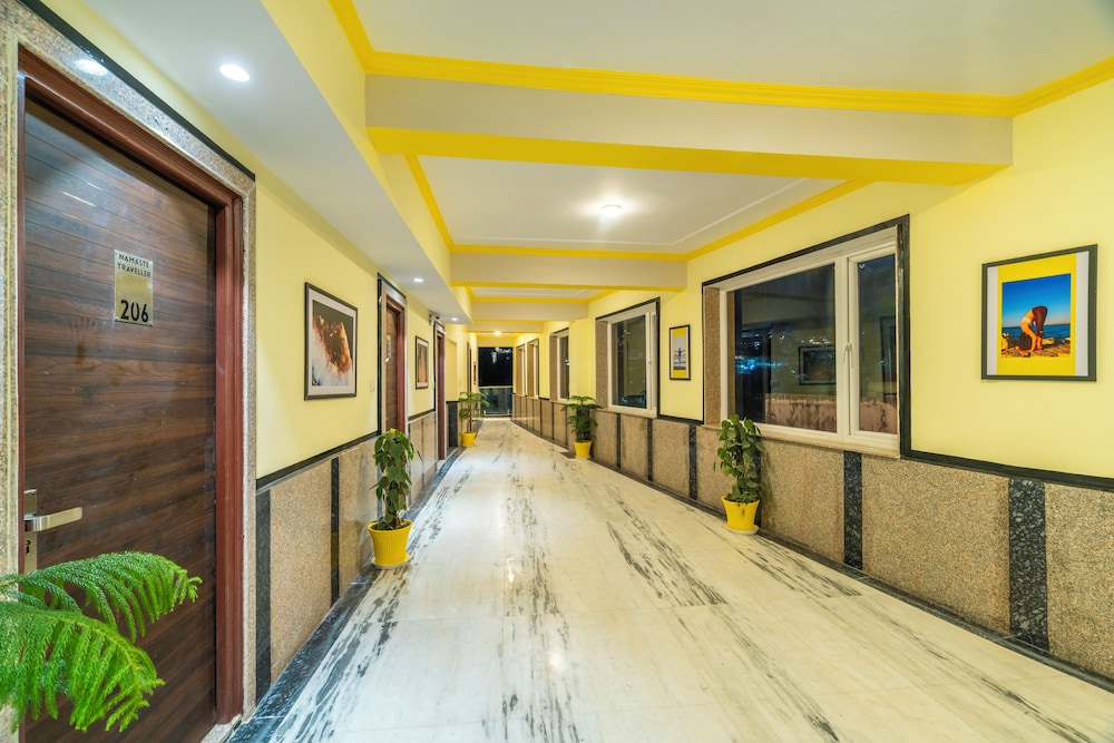 The Hosteller Rishikesh, Ganges