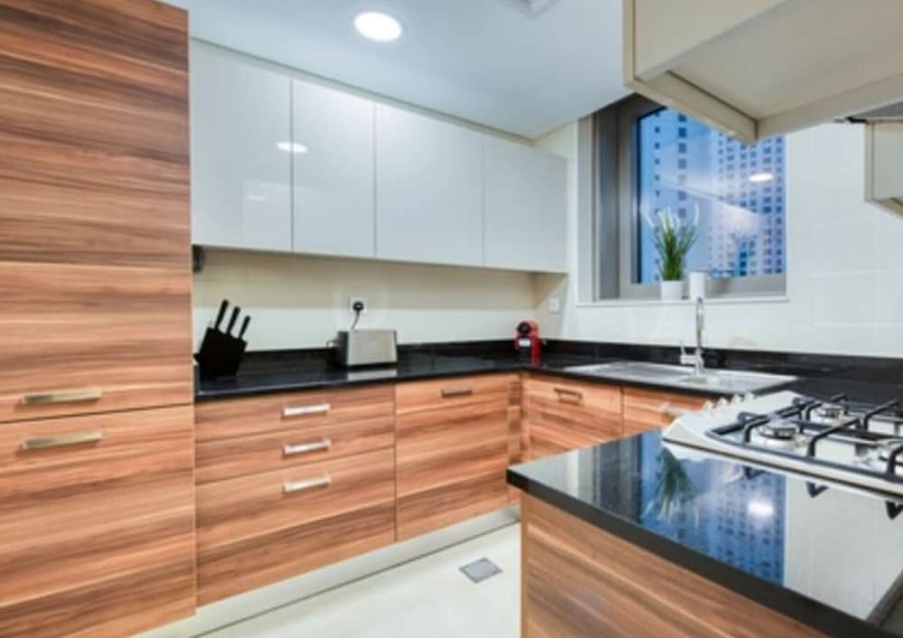Spakle Building 2 Dubai Marina - Apartment 1007