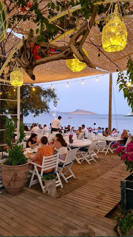 Kefi Beach ve Süitler - Image 33