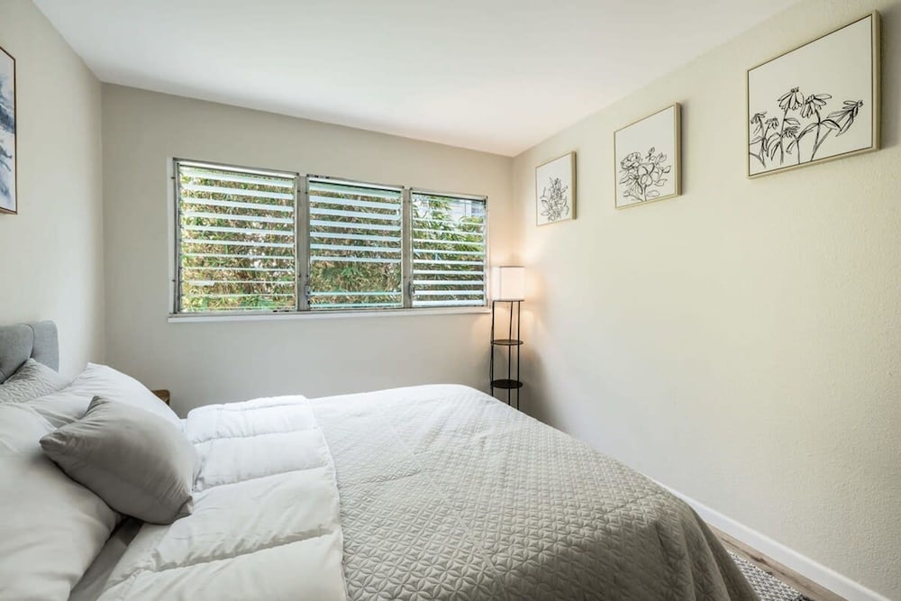 Two-bedroom Apartment With a Sunny Patio