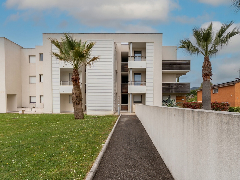 Apartment in Mandelieu-la-napoule