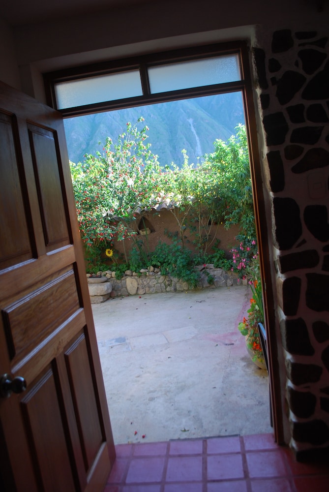 Kiswar Lodge