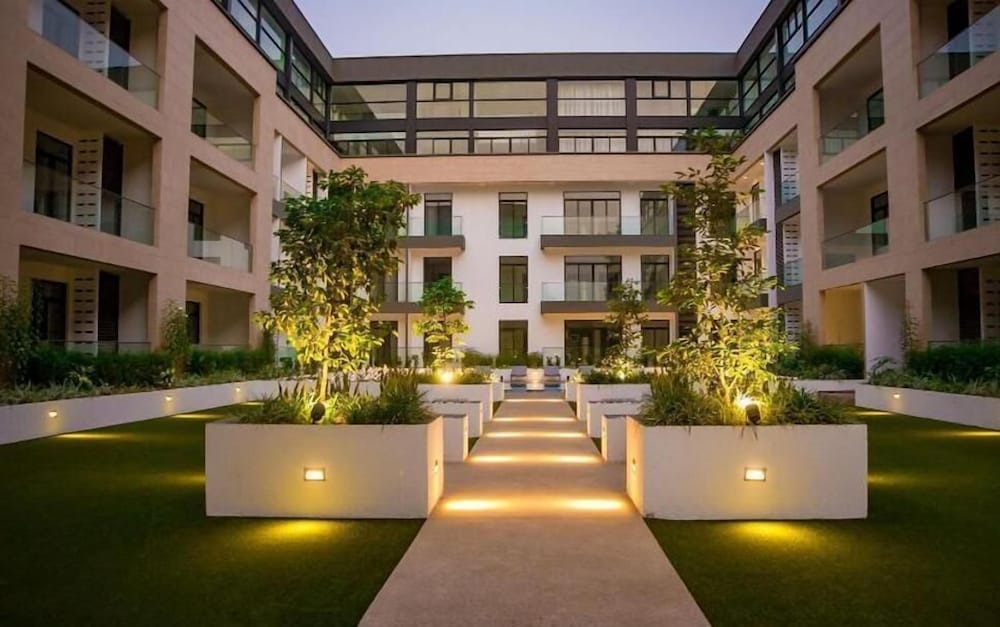Loxwood Apartment