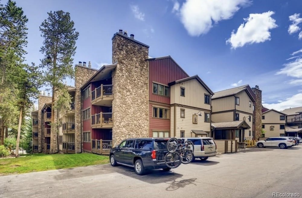 Park Place B105