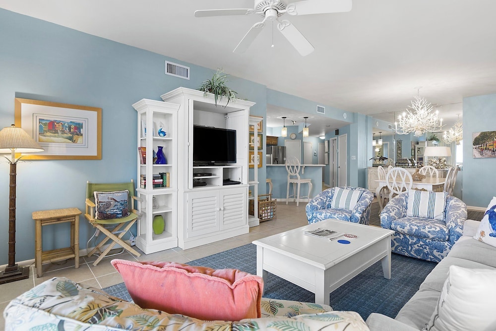 Romar House by Southern Vacation Rentals