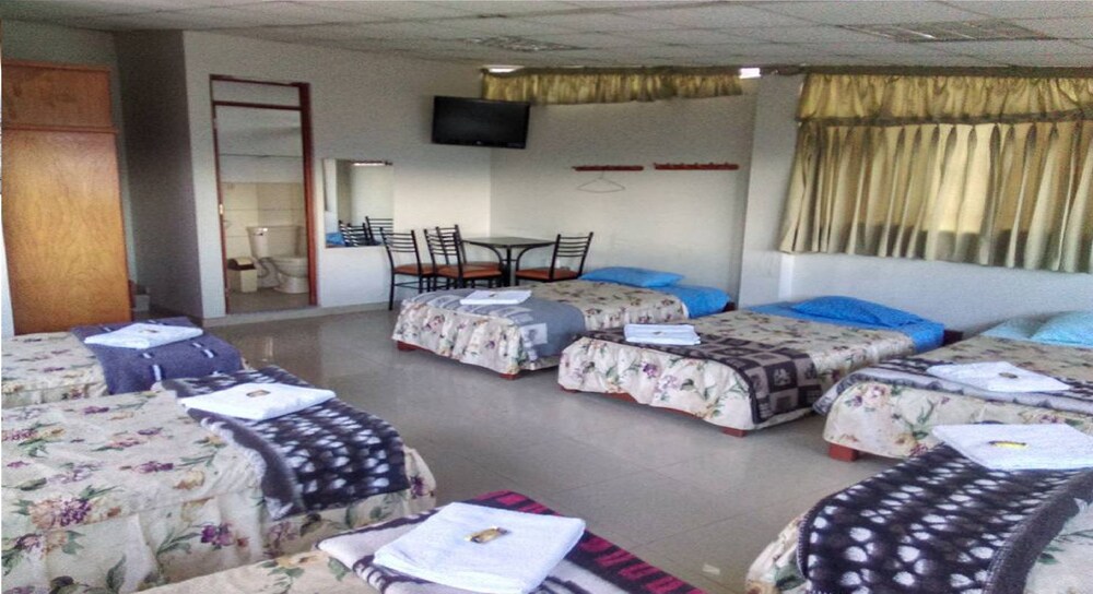 Hostal Cruz de Piedra view 4