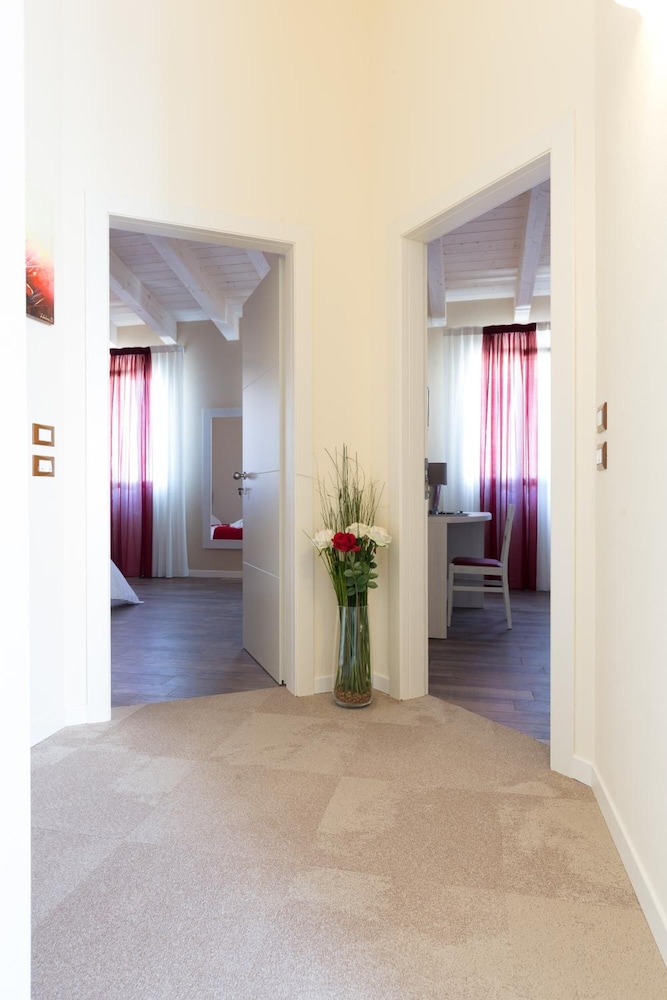 Villa Erica & Villa Erica 1