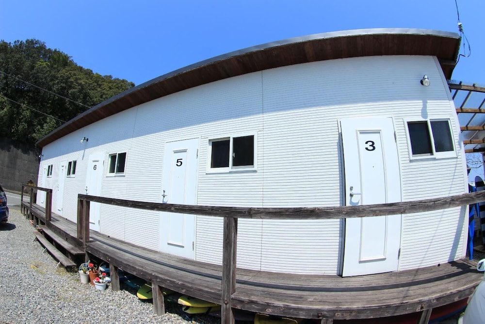 Pavilion Surf