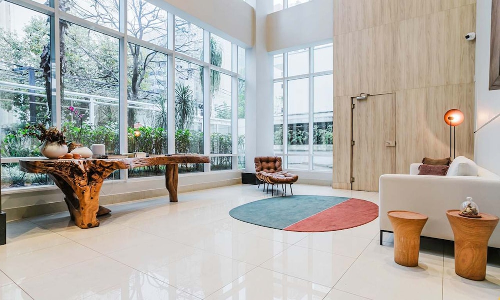 Olimpia View Exclusive Beautiful 2 BR in Vila Olimpia