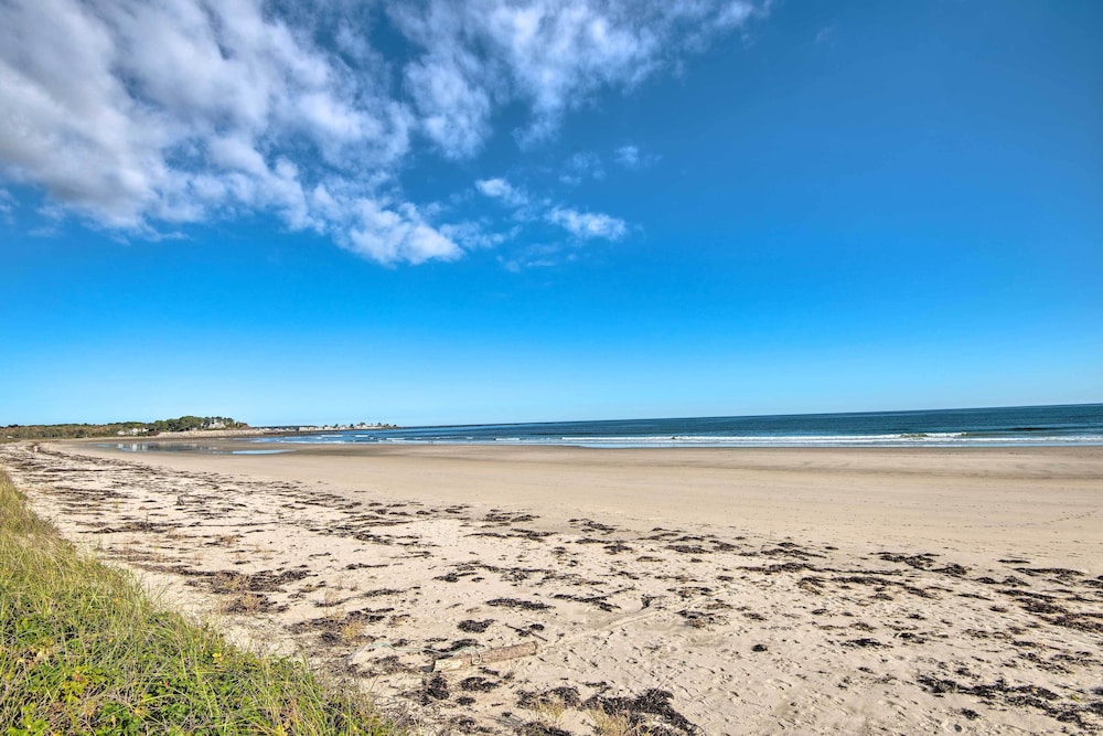 Expansive Beachfront Retreat w/ Outdoor Shower - Property Image 33