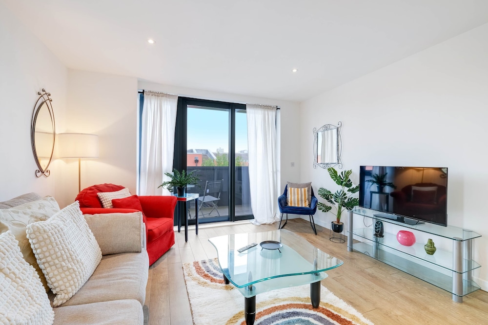 Bovet 3 Bedroom 1 Bathroom Apartment
