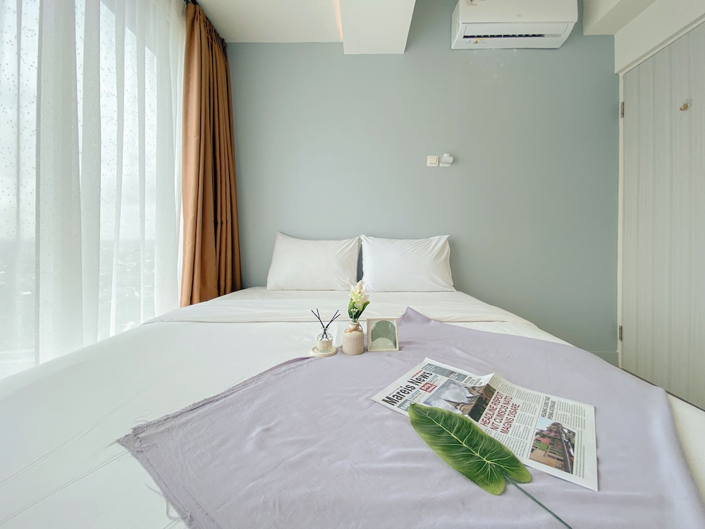 Comfort And Spacious 2Br Grand Kamala Lagoon Apartment