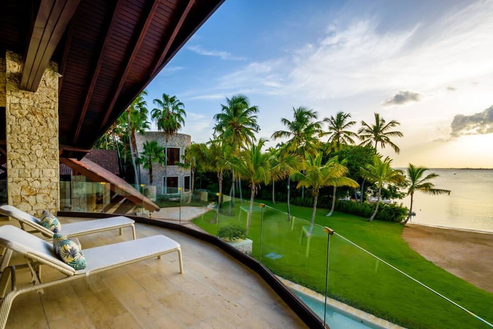 Private Beach Estate w Pool Elevator Chef Butler