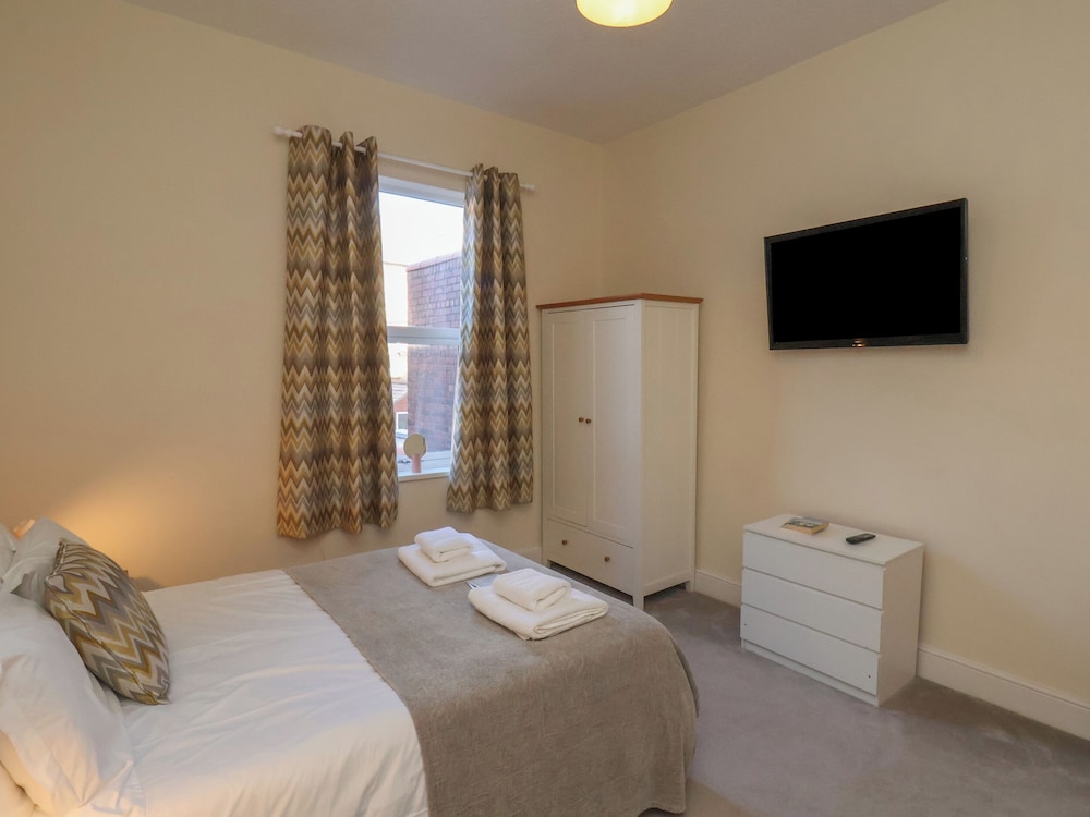 4 Normanby Terrace