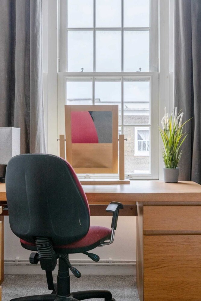 3BD Flat in the Heart of Camden Town