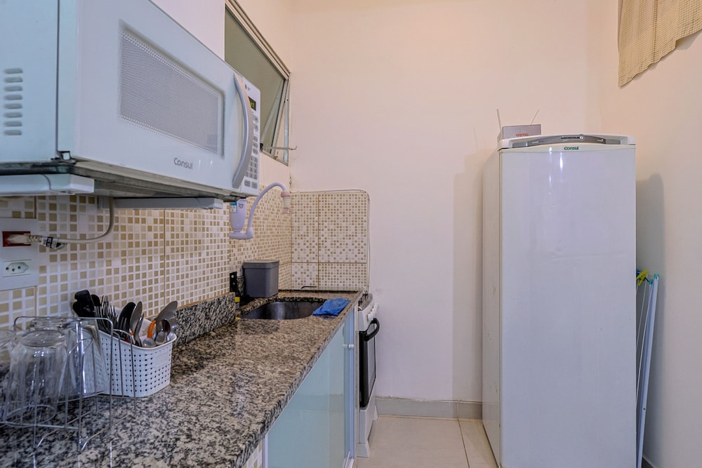 Loft c Ar e Wi-fi a 100m da Praia de Copacabana