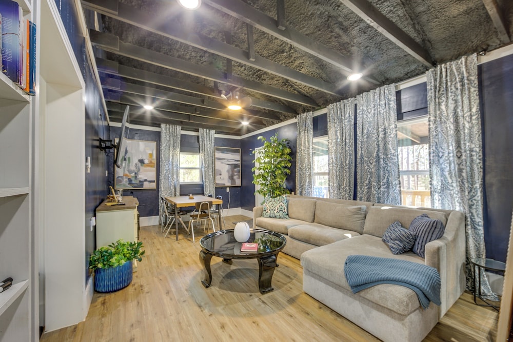 Winnsboro Home on 17 Acres: Outdoor Spots & Trails
