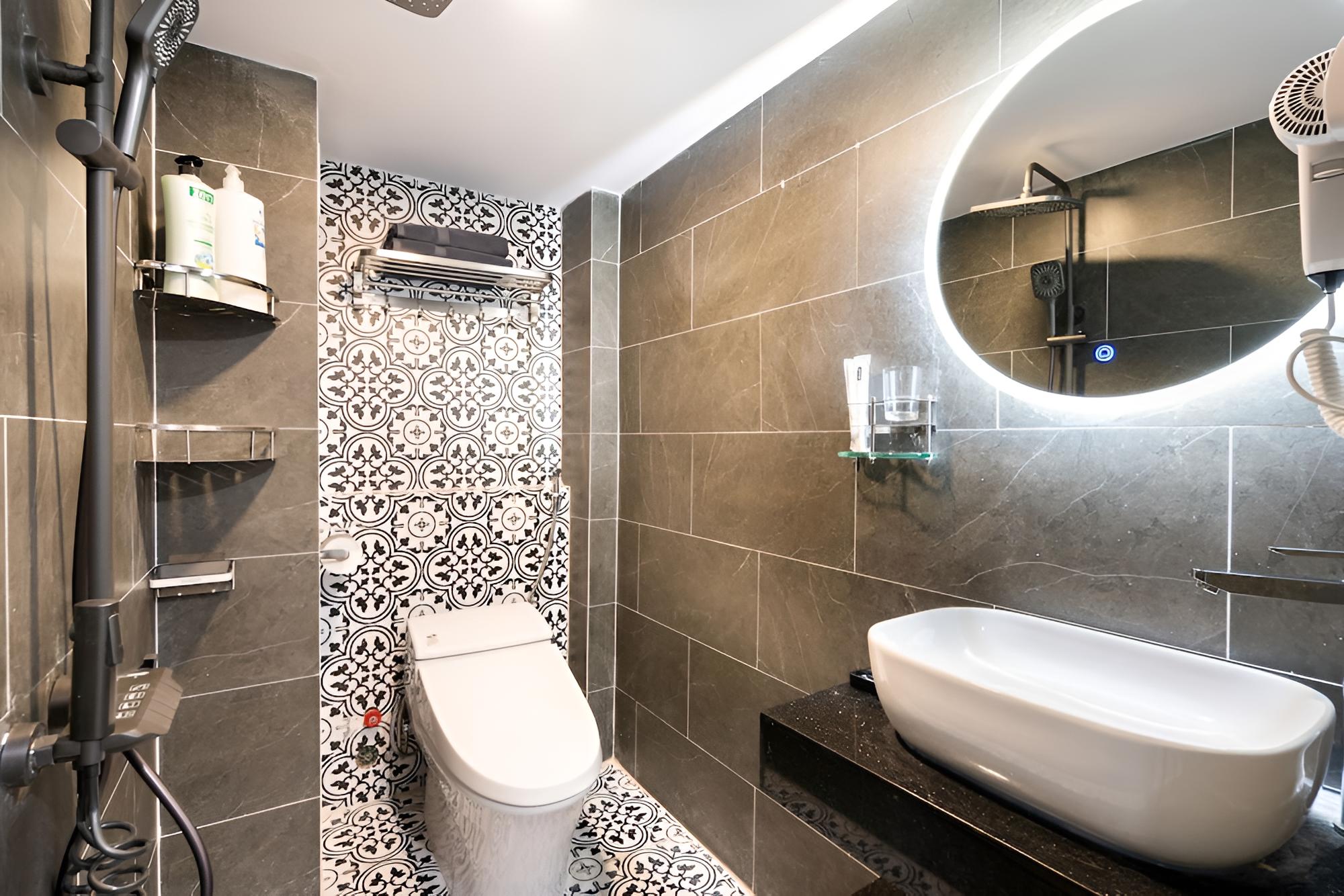 G9 Homestay - De Tham