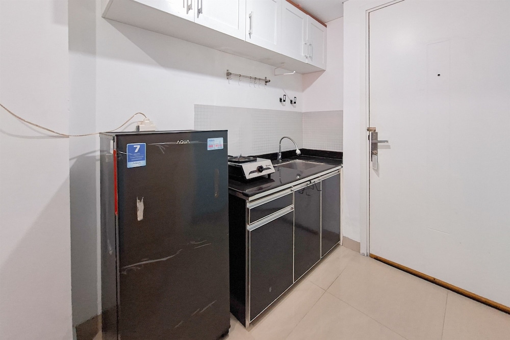 Basic Studio Apartment Near Krl Station At Poris 88