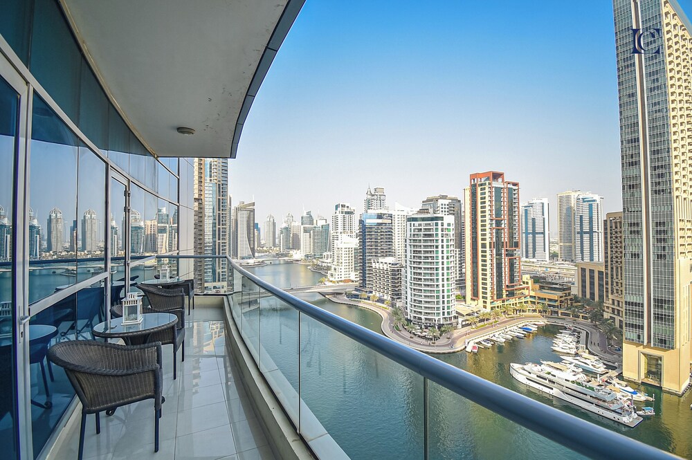 MRNE - Spacious furnished apartment