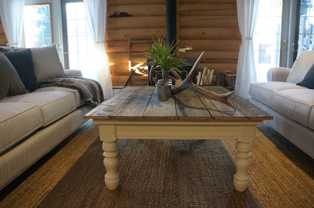 Whitewater Lodge