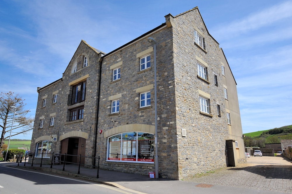 9 Maritime House