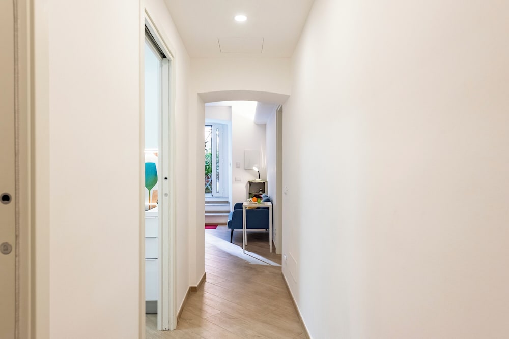 Central Flat In Genova